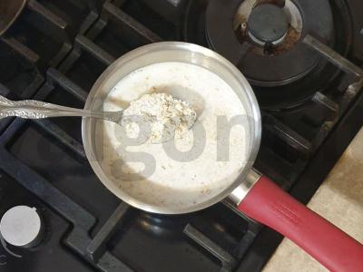 Avižinė košė su bananais ir sėklų asorti Žingsnis 2