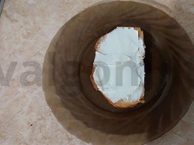 Sumuštinis su agurkais ir raudona žuvimi Žingsnis 2