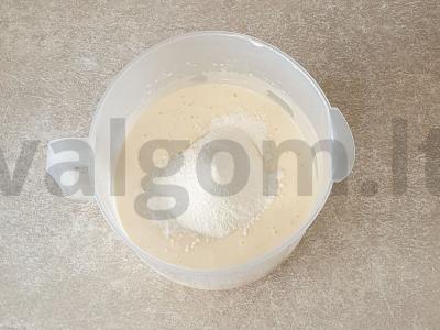 Keksiukai su jogurtu ir bananais Žingsnis 4