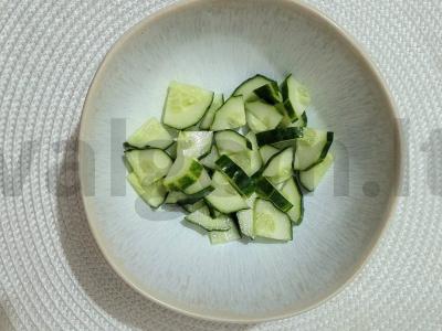 Aštrus salotas su korėjietiška morkų ir daržovėmis Žingsnis 1