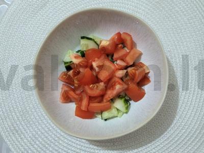 Aštrus salotas su korėjietiška morkų ir daržovėmis Žingsnis 2