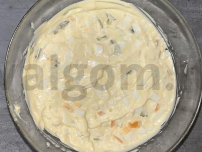 Salotas „Sotūs tėtis“ su vištiena pagrindine nuotrauka