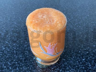 Sultys su obuolių sultimis, morkomis, obuoliu ir imbieru Žingsnis 4