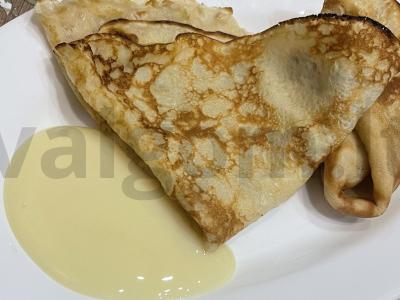 Blynai iš grikių miltų su kondensuotu pienu pagrindine nuotrauka