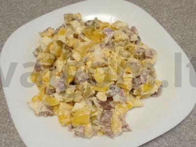 Žieminis salotas su virta jautienos liežuviu pagrindine nuotrauka