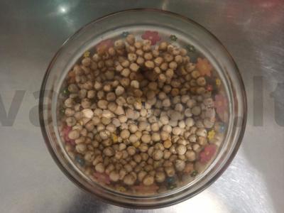 Avinžirniai pomidorų-česnako padaže Žingsnis 1