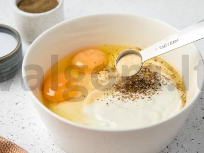 Vištiena su daržovėmis sūrio padaže Žingsnis 3