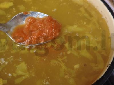 Jaunųjų kopūstų šči vištienos sultinyje Žingsnis 8