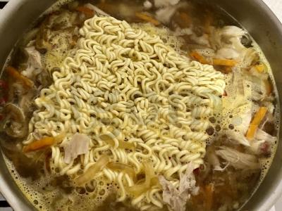 Vištienos ramen sriuba su makaronais Žingsnis 8