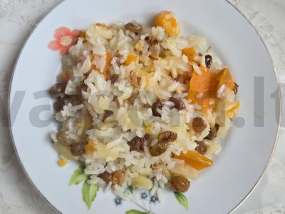 Kuskusas su moliūgu ir vaisiais pagrindine nuotrauka