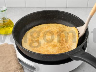 Kiaušinių ritinėliai su upėtakiu ir sūriu Žingsnis 2