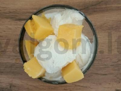 Tropinis ledai su mangais ir bananais Žingsnis 1