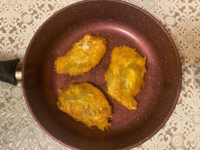 Vištienos šnicelis „Auksinis gaidys“ Žingsnis 5