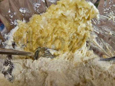 Bananų vafliai iš kukurūzų miltų Žingsnis 2