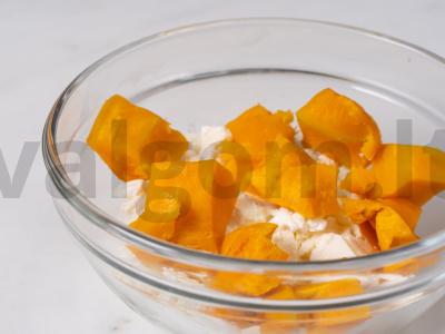 Moliūgų pyragas su varške Žingsnis 4