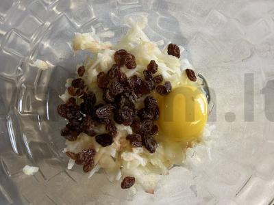 Avižiniai sausainiai be cukraus su obuoliu ir razinomis Žingsnis 3