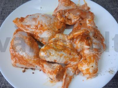 Kepta vištiena pomidorų marinate su pipirų mišiniu Žingsnis 3