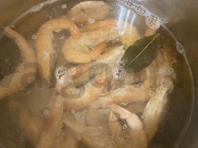 Virti karališki krevetės su prieskoniais ir sojų padažu Žingsnis 3