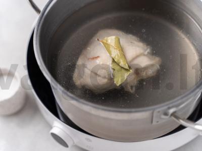 Daržovių sriuba su brokoliais Žingsnis 1