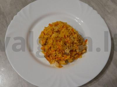 Birus ryžiai su prieskoniais, vištiena ir daržovėmis pagrindine nuotrauka