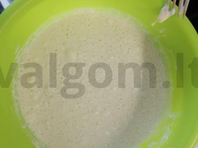 Blynų tortas su bananais Žingsnis 3