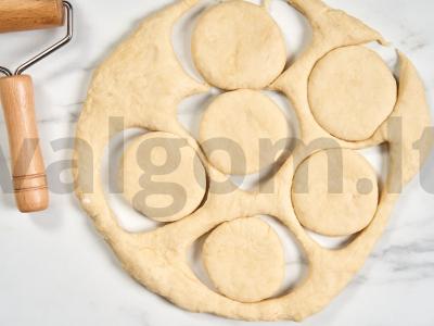 Pyragėliai su kefyru keptuvėje Žingsnis 7