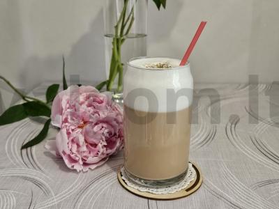 Vanilinis raf-kava pagrindine nuotrauka