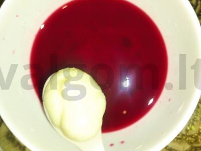 Šaltas burokėlių sriuba su kalakutiena Žingsnis 9