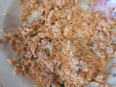 Salotas „Mimoza“ su konservuota šlakių žuvimi Žingsnis 4