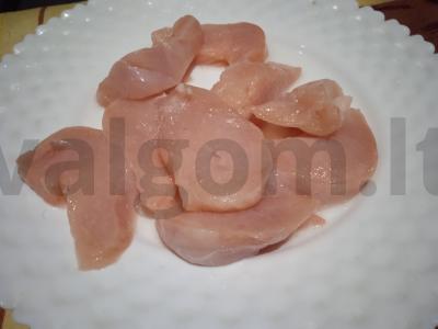 Vištienos nagetai su paprika tempura paniruotėje Žingsnis 1