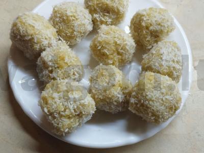 Vegetariškos saldainiai „Kaip Raffaello“ pagrindine nuotrauka