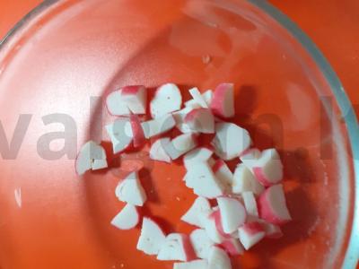 Salotas „Saulė“ su kiviais Žingsnis 1