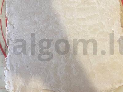 Šokoladinis ritinys per 40 minučių Žingsnis 1