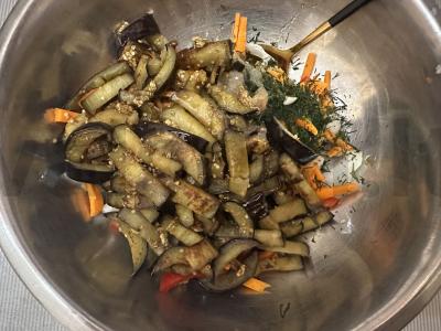 Baklažanų salotas „Aštrus“ Žingsnis 7