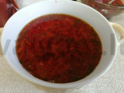 Tradiciška rusiška barščiai pagrindine nuotrauka