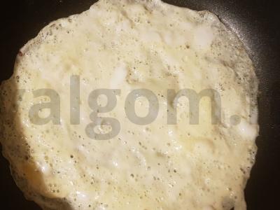 Kiaušinis vokas su varškės sūriu ir raudona žuvimi Žingsnis 2