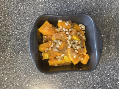 Kepta moliūgų karamelėje su pušų riešutais Žingsnis 3