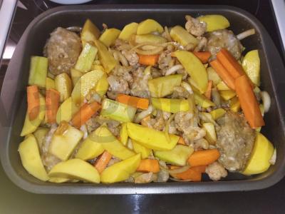 Daržovės, keptos orkaitėje su mėsos kukuliais Žingsnis 5