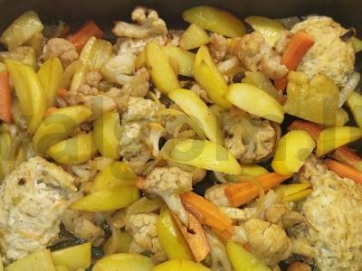 Daržovės, keptos orkaitėje su mėsos kukuliais pagrindine nuotrauka