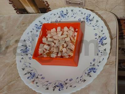 Vištienos ir sausainių salotos Žingsnis 3