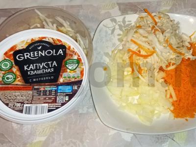 Rūgštūs šaltibarščiai su raugintais kopūstais Žingsnis 3