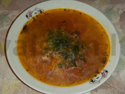 Rūgštūs šaltibarščiai su raugintais kopūstais pagrindine nuotrauka