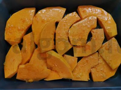 Moliūgas su medumi ir sezamu Žingsnis 5