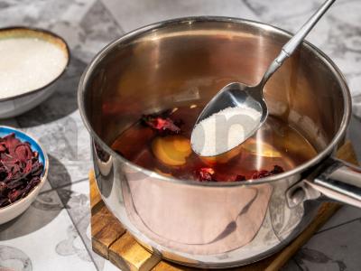 Greipfrutų „Shandy“ su hibisku Žingsnis 2