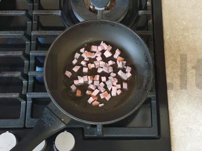 Omletas su kečupu Žingsnis 2