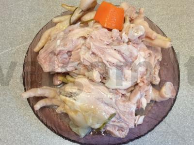 Vištienos šaltiena su daržovėmis ir krapais Žingsnis 6