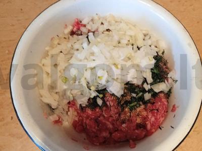 Mėsos „Sraigės“ bandelės Žingsnis 3