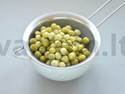 Žiemos salotas su putpelių kiaušiniais Žingsnis 7