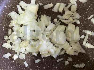 Makaronai su pomidorais ir parmezanu „Žydrūnas“ Žingsnis 1