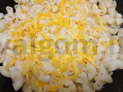 Makaronų apkepas su sūriu Žingsnis 4